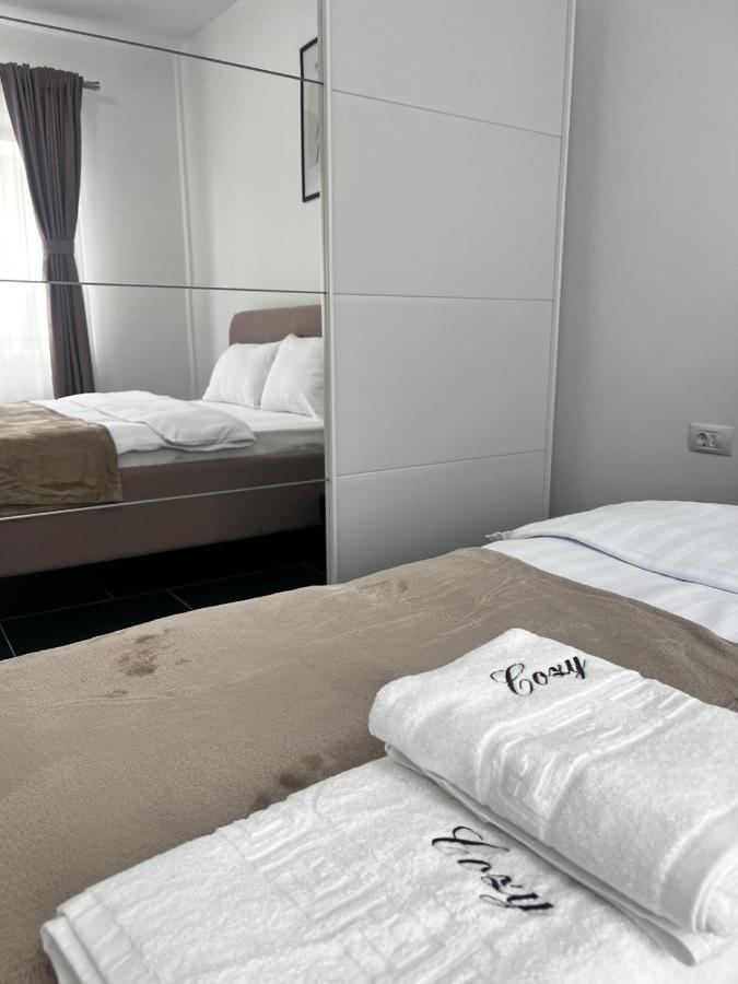 Marvellous Aparthotel With Master Apartments Suceava Extérieur photo