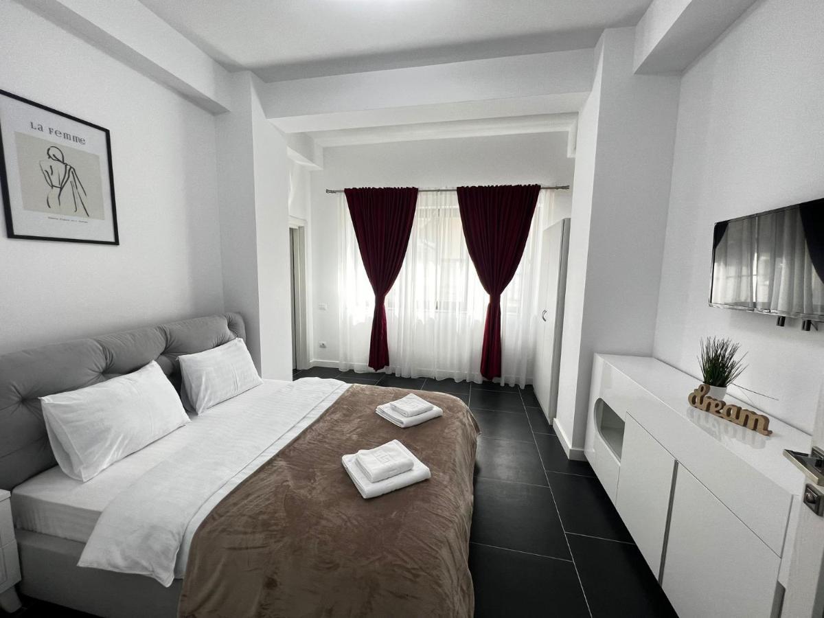Marvellous Aparthotel With Master Apartments Suceava Extérieur photo
