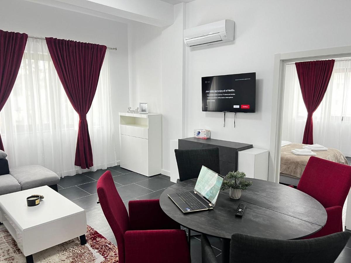 Marvellous Aparthotel With Master Apartments Suceava Extérieur photo
