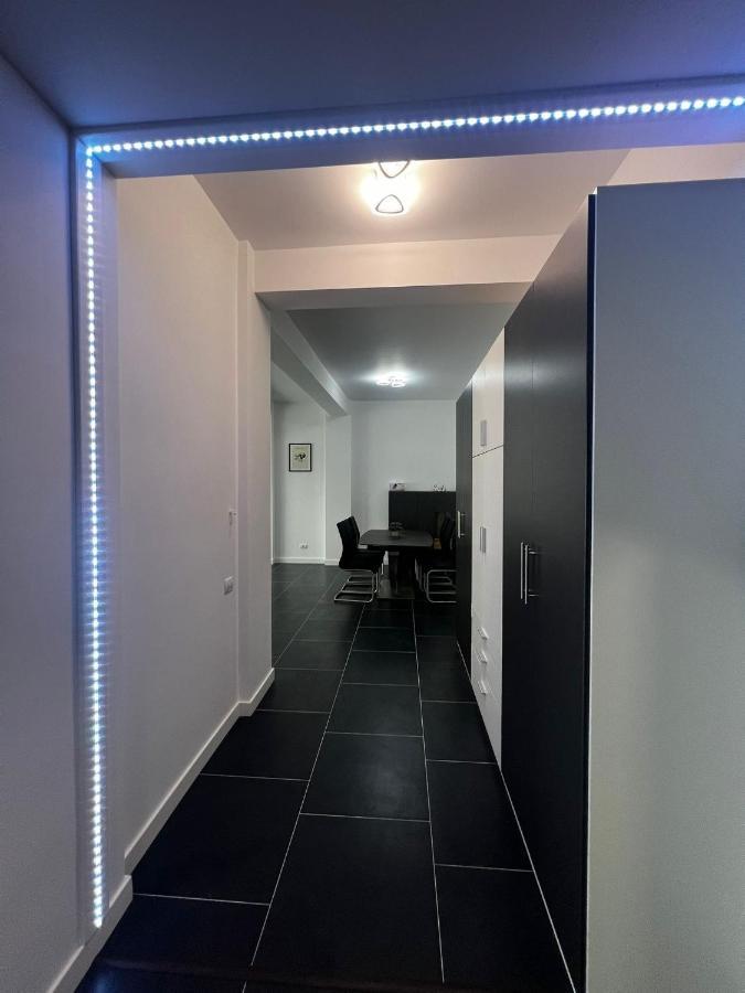 Marvellous Aparthotel With Master Apartments Suceava Extérieur photo